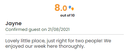 A screencap of a review of a holiday cottage scoring 8 out of 10